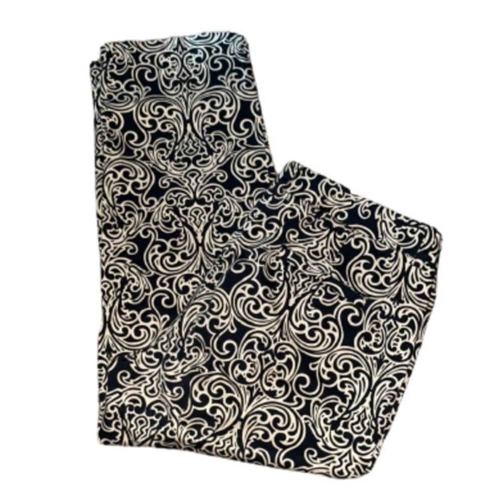 Jones New York signature stretch black/gold pattern pants size 10 petite